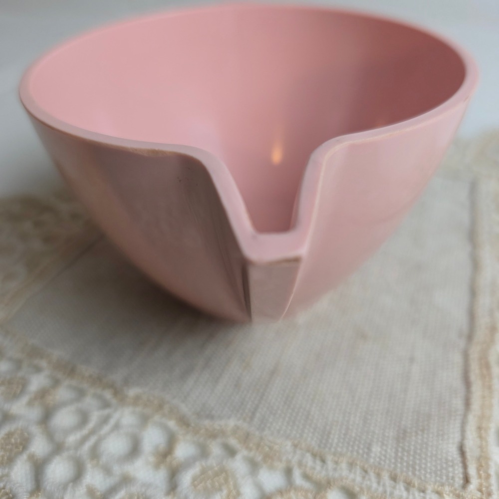 Vintage Mallo-Ware Pink Melamine Sugar Bowl with Lid and Creamer Set MCM Chicago - Picture 11 of 14